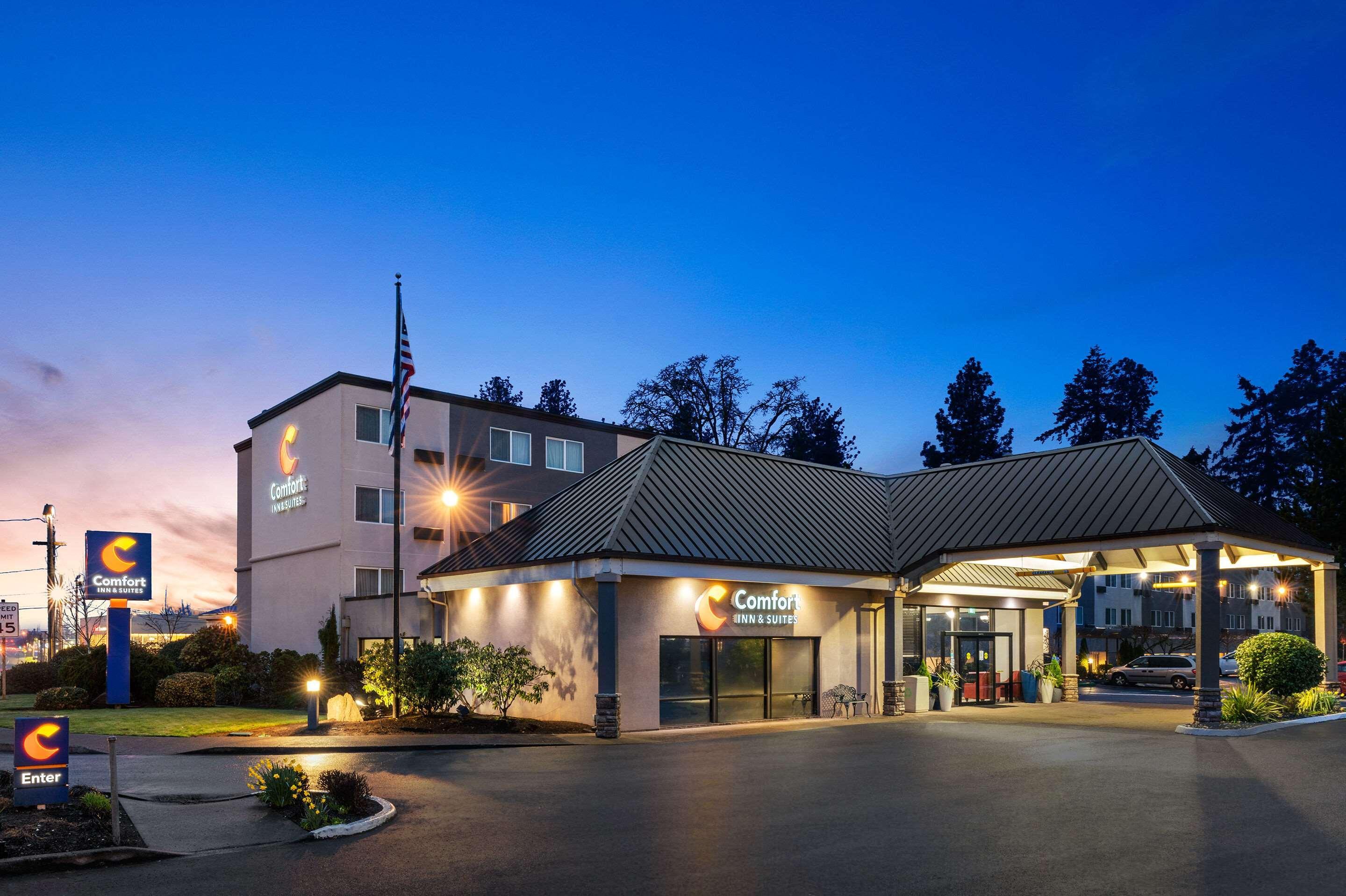 Comfort Inn & Suites Beaverton - Portland West Exterior foto